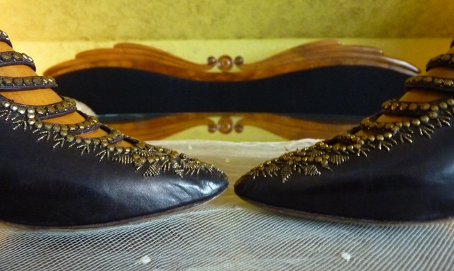 14 antique shoes 1904