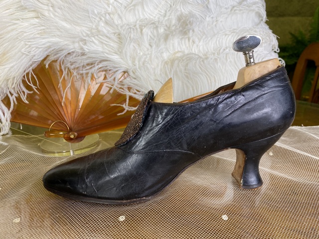 7 antique dinner shoes 1905