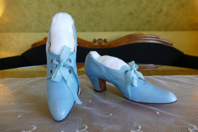 antike Schuhe 1905