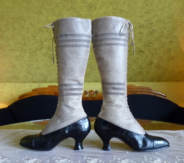 20 antique knee boots 1905