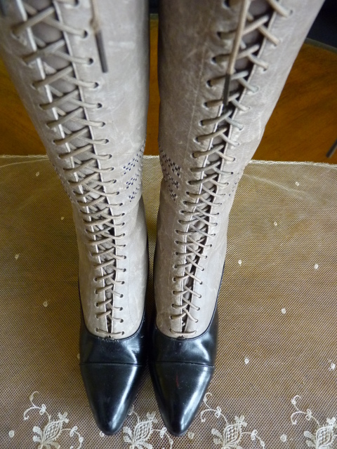 6 antique knee boots 1905