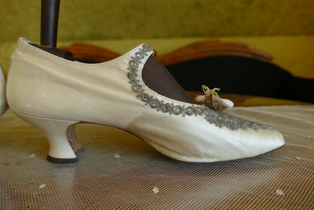 9 antique wedding boots 1906