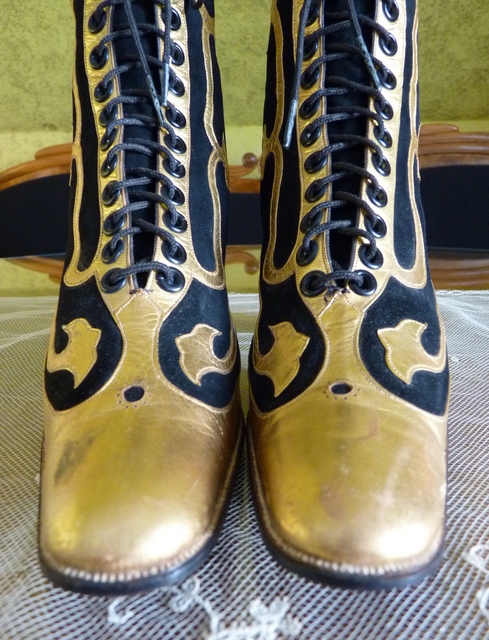 13 antique boots 1910
