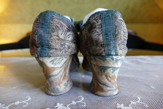 27 antique rococo shoes 1725