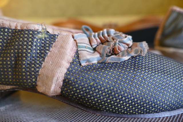 12 antique rococo shoes 1780