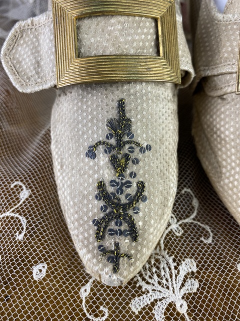 5 antique rococo shoes 1790