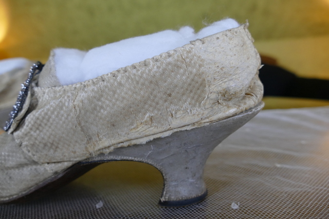 10 antique rococo shoes 1765