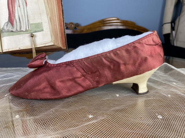 1 antique rococo shoes 1790