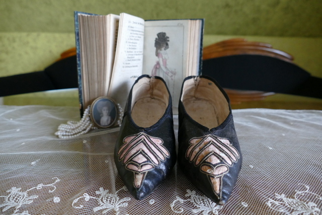 3 rococo shoes 1794