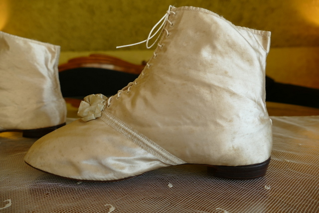 11 antique wedding boots 1818