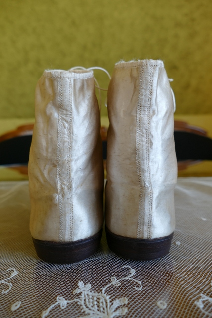 20 antique wedding boots 1818