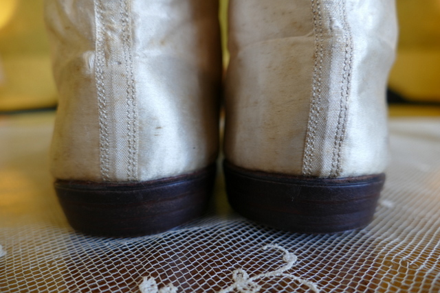 21 antique wedding boots 1818