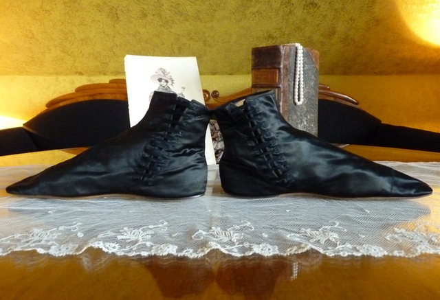 12 antique romantic period boots 1930