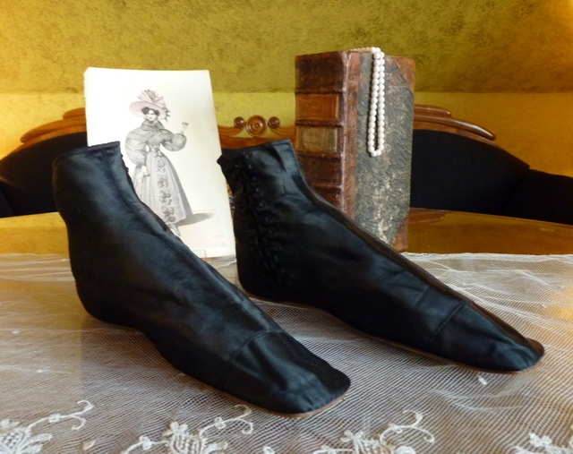 6 antique romantic period boots 1930