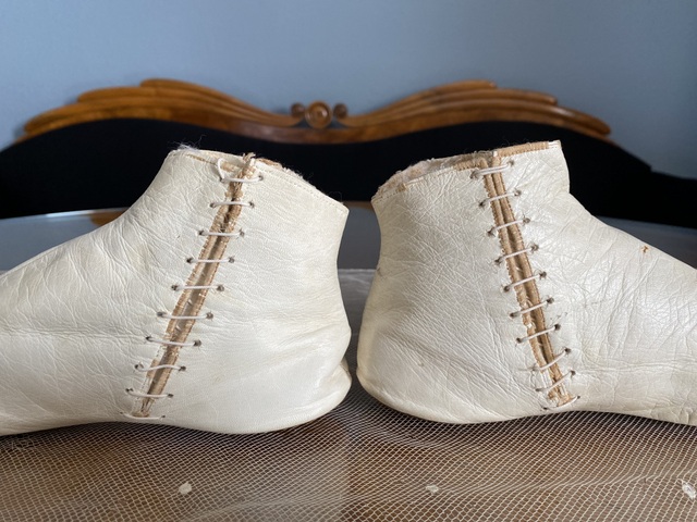 4a antique boots 1830s
