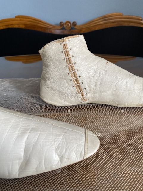 5 antique boots 1830s