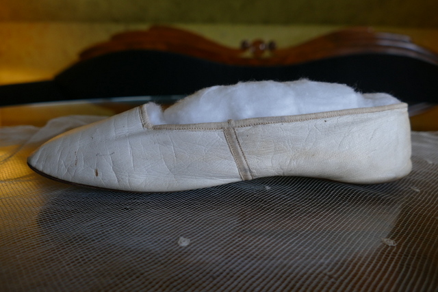 9 antique slip on shoes 1840