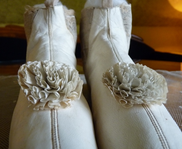 1 antique wedding boots 1845