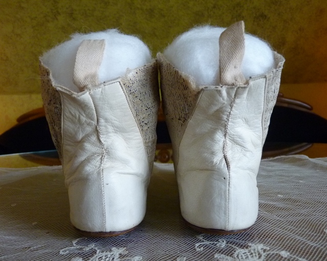 24 antique wedding boots 1845