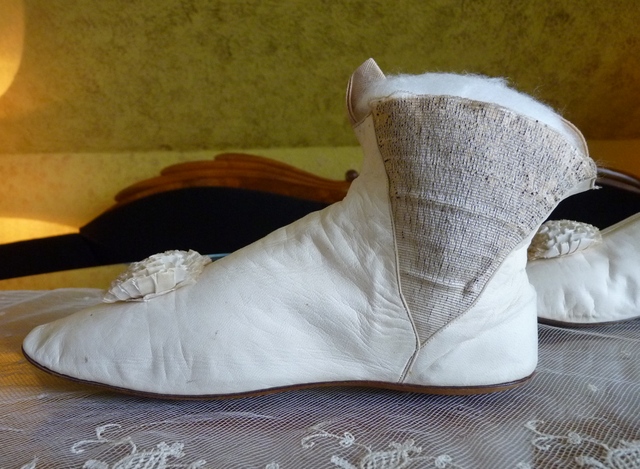 7 antique wedding boots 1845