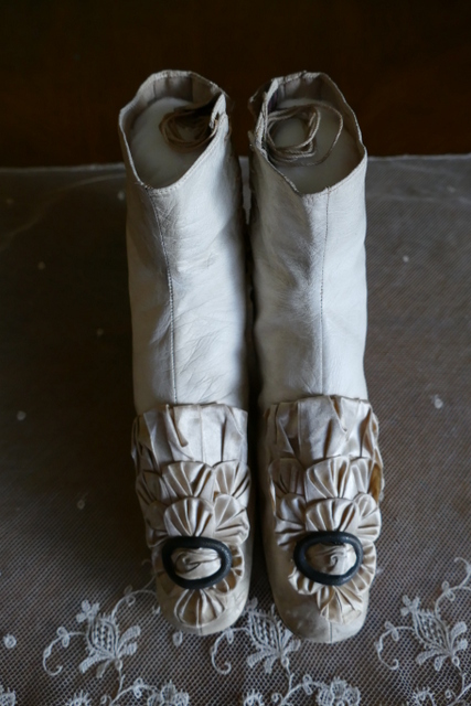 2 antique wedding boots 1855