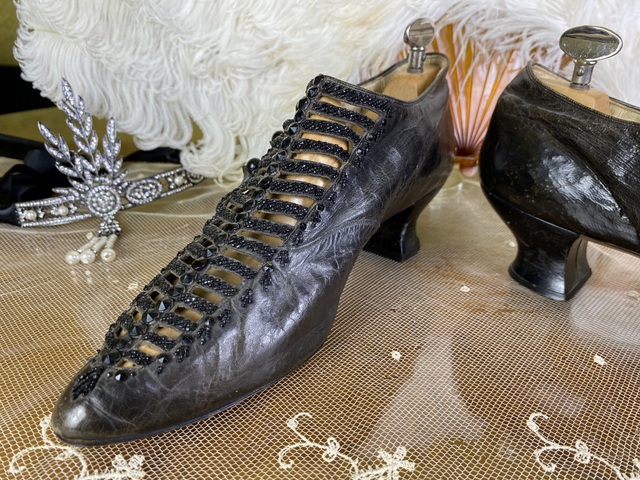 7 antique evening shoes 1898