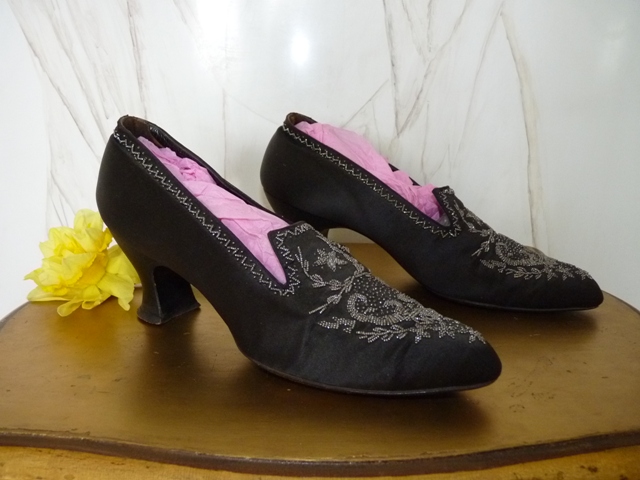 antike Schuhe, Schuhe 1900, antieke schoenen, chaussures fin XIXeme, scarpine 1900, antikes Kleid, Mode um 1900, Kostüm 1900, victorianische Schuhe