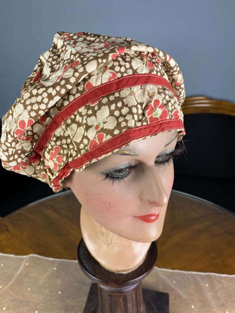 1 antique boudoir Bonnet 1900