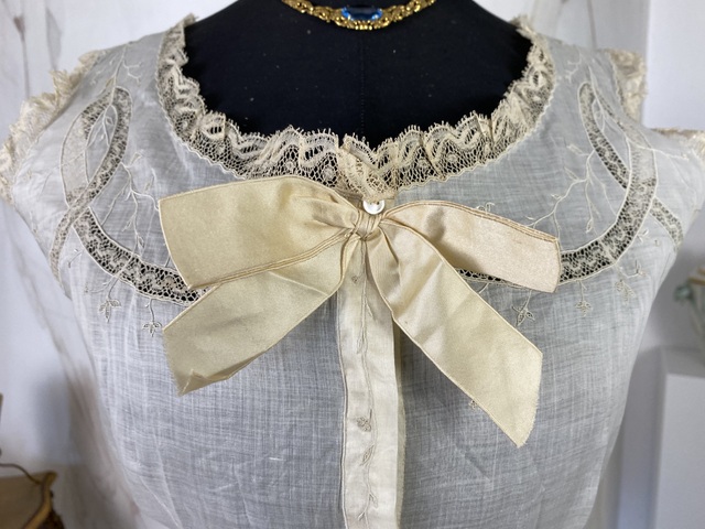 1 antique corset cover 1870