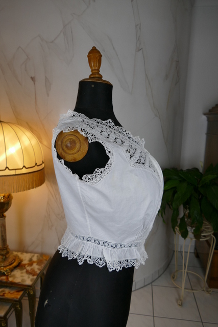 12 antique corset Cover 1906