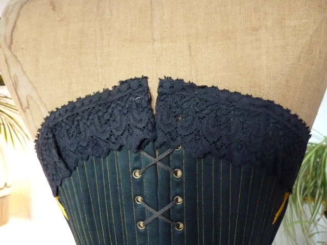 27 antique corset 1879