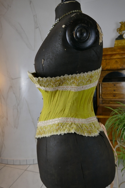 7 antique corset 1880