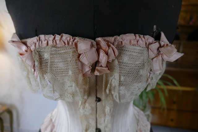 1 antique corset 1880