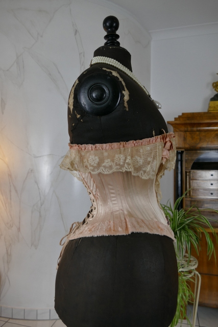 9 antique corset 1880