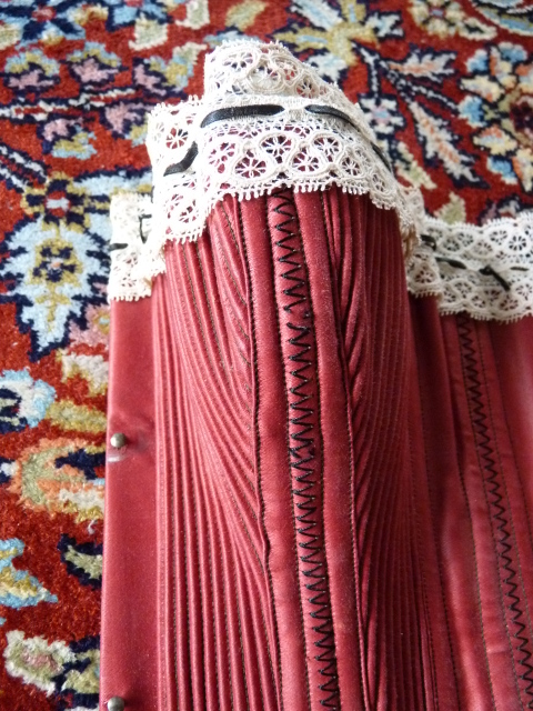 101 antique corset 1880
