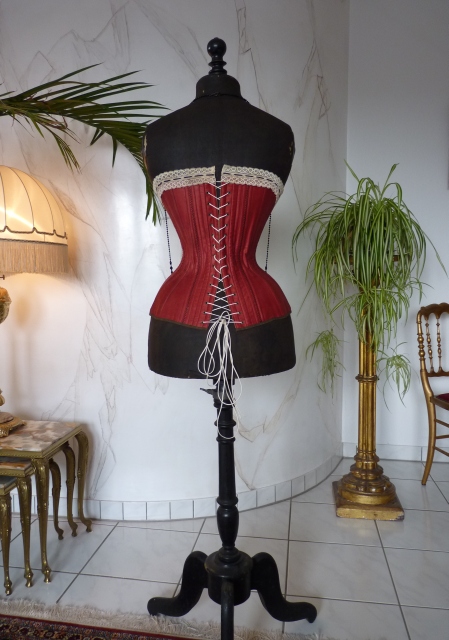 18 antique corset 1880