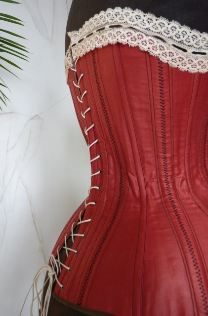 28 victorian corset 1880