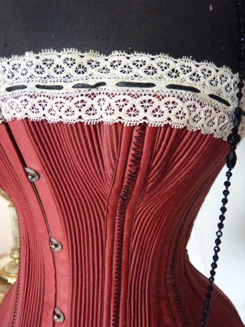 5 antique corset 1880