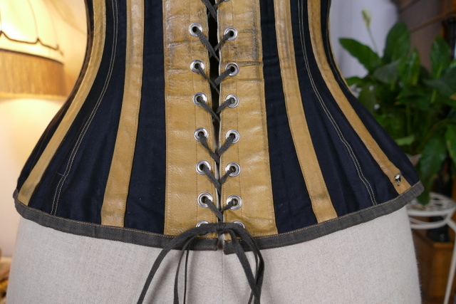 20 antique dermathistic corset 1888
