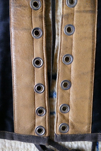28 antique dermathistic corset 1888