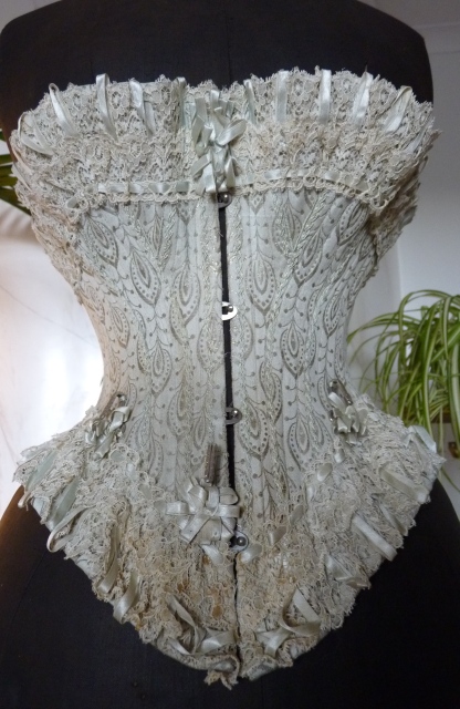 10 antique corset 1889