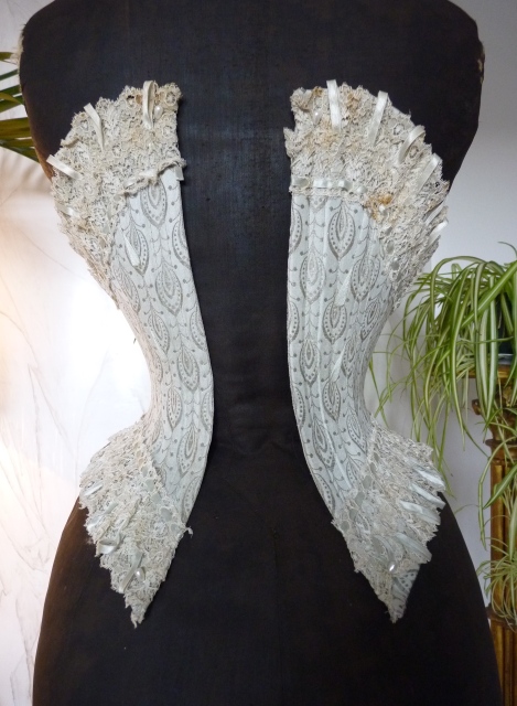 16 antique corset 1889