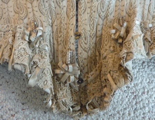 38 antieke corset 1889