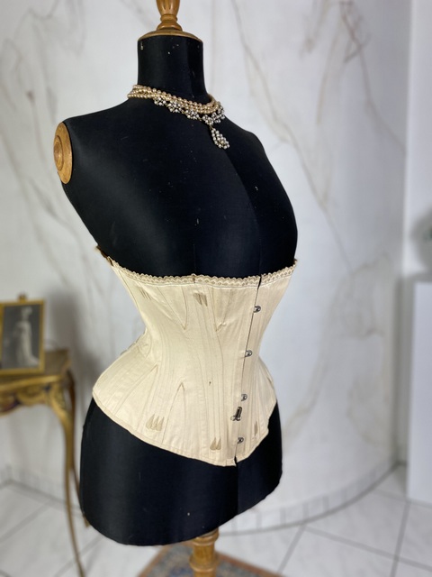 17 antique a la sirene corset 1890