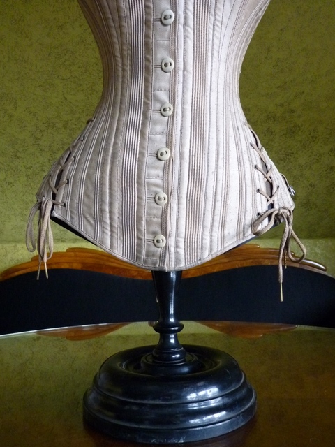 3 antique corset mannequin 1890