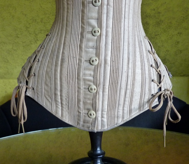 4 antique corset mannequin 1890