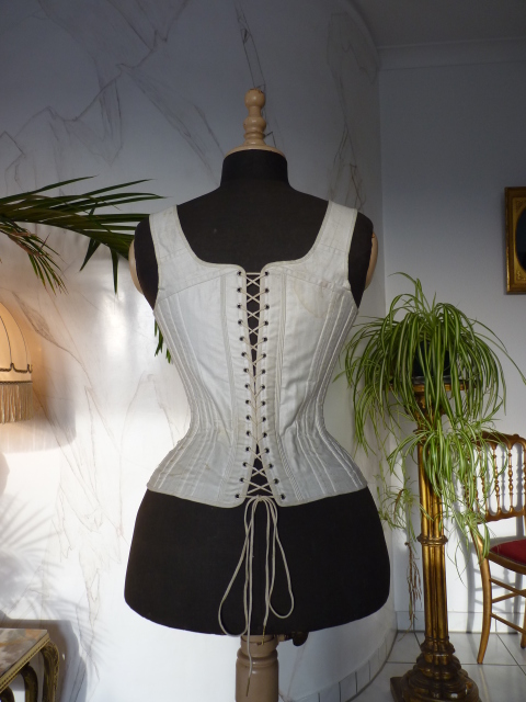 15 antique ferris corset 1890
