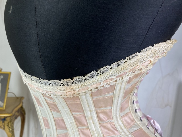 8 antique kant rust corset 1894
