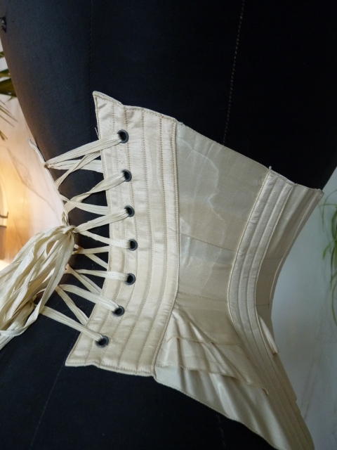 26 antique wedding corset 1885