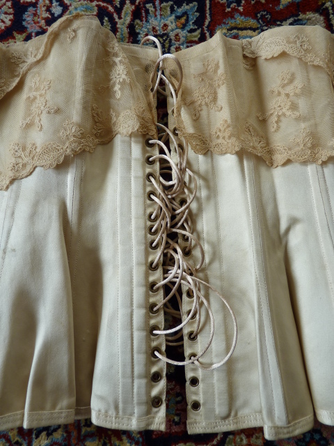 102 antique victorian corset 1895